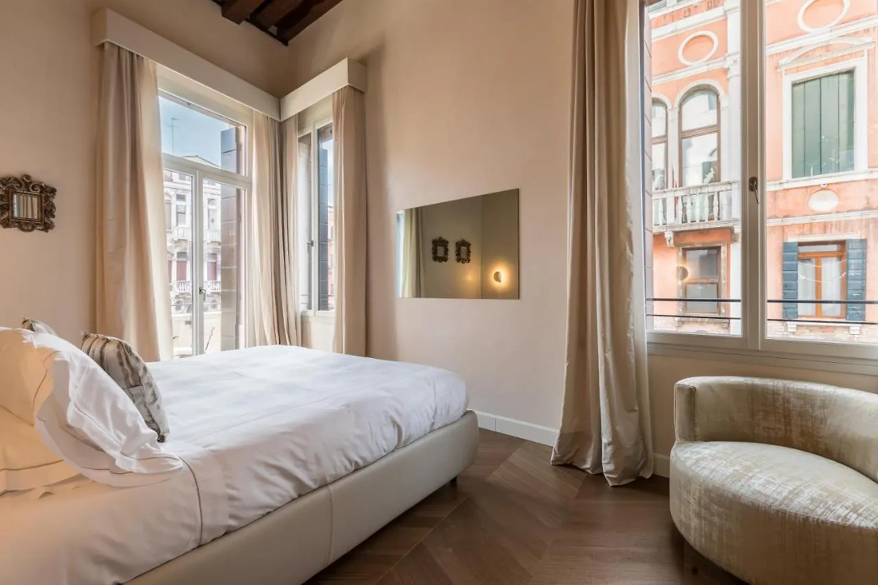 Palazzo Morosini Degli Spezieri - Lifestyle Apartments Veneza