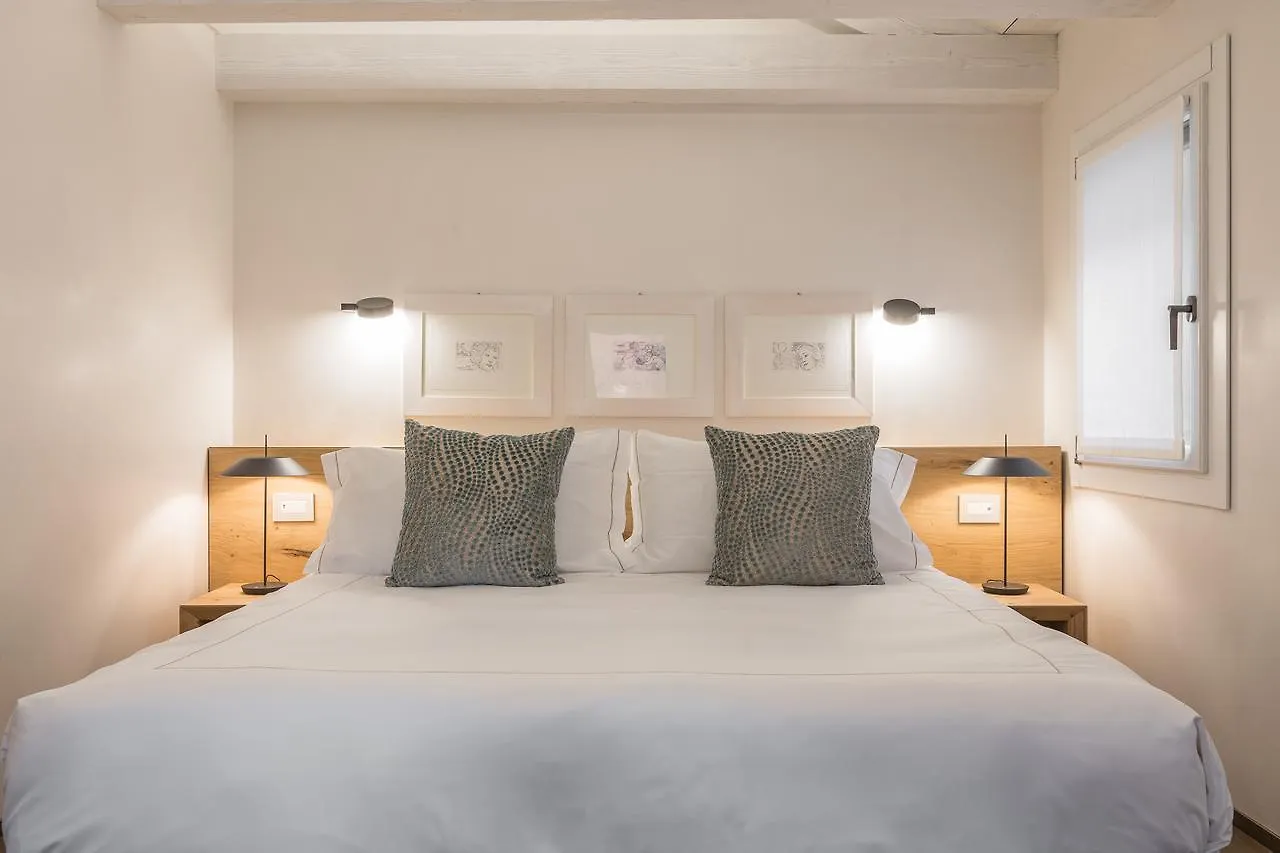 Palazzo Morosini Degli Spezieri - Lifestyle Apartments Veneza